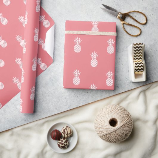 Papier Cadeau Ananas blancs sur fond rose corail (Artisanat)