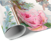 PAPIER CADEAU ANGE ROMANTIQUE RASSEMBLANT ROSES ET FLEURS ROSES  (Coin rond)