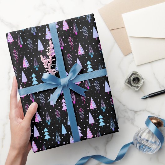 Papier Cadeau Arbres de Noël modernes violet rose noir (Cadeaux)