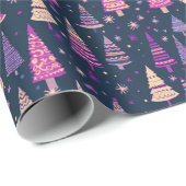 Papier Cadeau Arbres de Noël pourpres Snowflakes Bleu Noël (Coin rond)