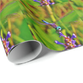 Papier Cadeau Arc en ciel libellule et fleur (Coin rond)