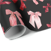 Papier Cadeau Arcs rouges sur arrière - plan noir (Coin rond)