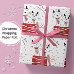 Papier Cadeau Baby Girls First Christmas Cats Rose Red<br><div class="desc">Faites leur Noël spécial avec du papier d'emballage super mignon avec des chats qui sortent d'un cadeau. Mettez facilement à jour les détails et assurez-vous de consulter ma collection pour plus de choix.</div>
