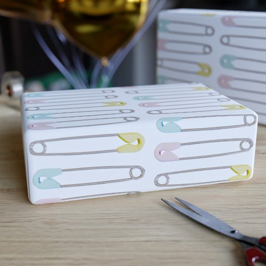 Papier Cadeau Baby shower des broches de sécurité de couches