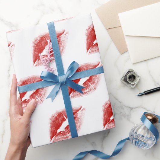 Papier Cadeau Baiser rouge à lèvres en blanc (Cadeaux)