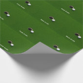 Papier Cadeau Balle de golf à côté du trou sur un parcours de go (Coin)