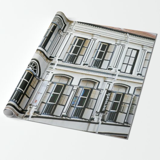 PAPIER CADEAU BÂTIMENT EN BÉTON BLANC PENDANT LA JOURNÉE (Déroulé)