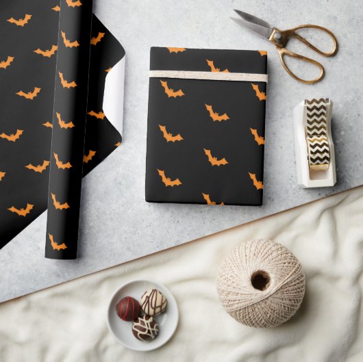 Papier Cadeau Bats d'Halloween orange sur noir (Artisanat)