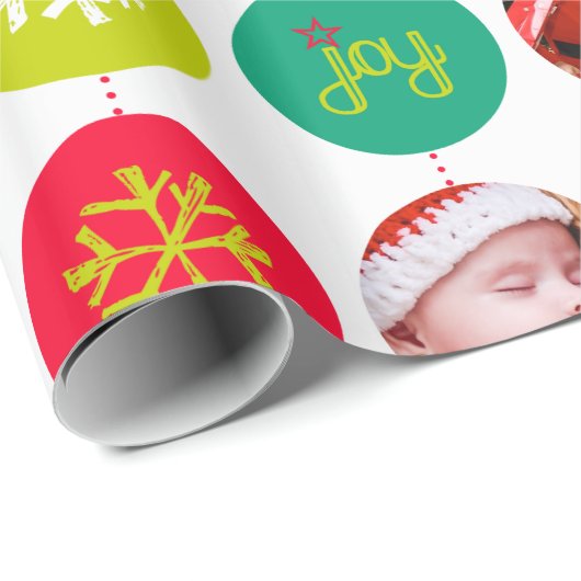 Papier Cadeau Bauble red green white pattern (Coin rond)