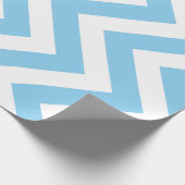 Papier Cadeau Bébé Bleu et Blanc Grandes bandes Verticales Chevr (Coin)