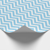 Papier Cadeau Bébé Bleu et blanc Petite taille Chevron Stripes (Coin)