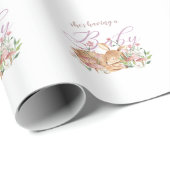 Papier Cadeau Bébé mignon cerf dormant dans les fleurs (Coin rond)