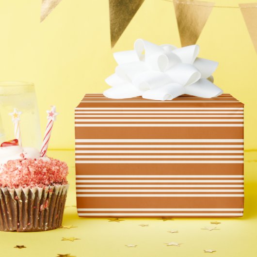 Papier Cadeau Beige et orange brûlé cinq rayures motif (Fête d'anniversaire)