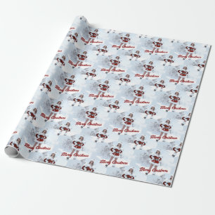 Papier Cadeau Belle femme de Noël au-dessus de la neige hivernal