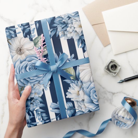 Papier Cadeau Blanc Bleu Grandes Florales Anniversaire (Cadeaux)