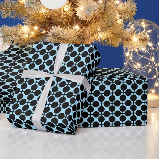 Papier Cadeau Bleu clair avec géométrie noire (Vacances)