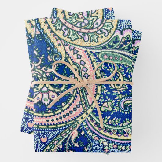 Papier Cadeau Bleu, Rose, Vert Fleurs De Paisley, Feuille (En situation)