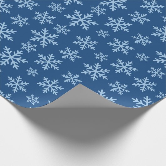 Papier Cadeau Blue Snowflakes pour un cadeau de vacances Festive (Coin)