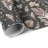 Papier Cadeau Boho automne feuillage rouille verte sur noir (Coin rond)