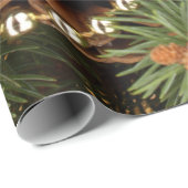 Papier Cadeau Boules d'or élégantes, Pinecones, Flocon de neige (Coin rond)