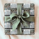 Papier Cadeau Brides Besties Mariage photo moderne Bridesmaid<br><div class="desc">Brides Besties Mariage photo moderne Bridesmaid Wrapping Paper présente votre photo préférée avec le texte "Bride's Besties" dans la typographie moderne. Parfait pour emballer des cadeaux pour vos servantes d'honneur. Il suffit d'ajouter votre propre photo et la couleur de texte "les bijoux de la mariée" peuvent également être changés pour...</div>