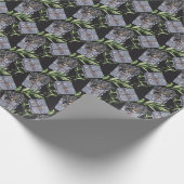 Papier Cadeau Cadeaux, Feuilles verts, Arrière - plan foncé. Noë (Coin)