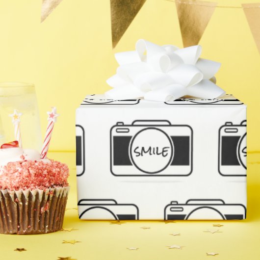 Papier Cadeau Caméra avec texte sourire (Fête d'anniversaire)