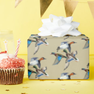 Papier Cadeau Canvasback, Mallard and Wood Ducks Flying