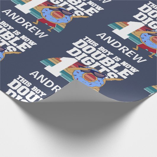 Papier Cadeau Ce garçon est maintenant Double chiffres Funny 10e (Coin)