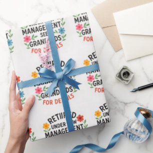 Papier Cadeau Célébrez la retraite avec une typographie colorée 
