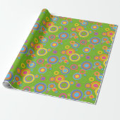 Papier Cadeau Cercles mods rétro sur vert (Déroulé)