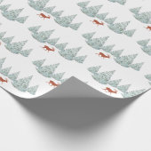 Papier Cadeau Cerf Brown de Fête sous Snowy Spruce Trees Blanc (Coin)