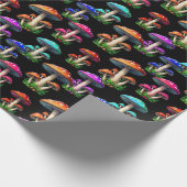 Papier Cadeau Champignons colorés sur Arrière - plan noir (Coin)