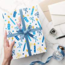 Chanukah bougies brûlant blanc bleu or