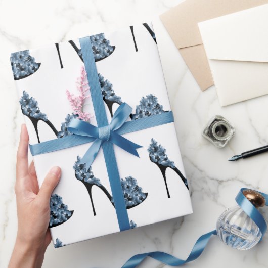 Papier Cadeau Chaussures à talon bleu Floral (Cadeaux)