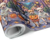 Papier Cadeau Chihuahua Trick-or-Treating en costumes d'Hallowee (Coin rond)