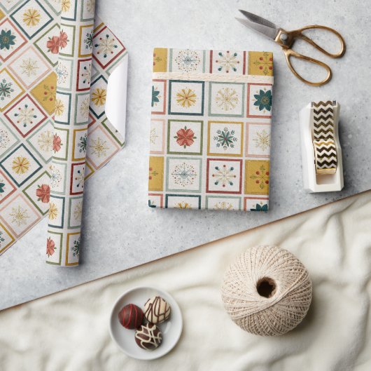 Papier Cadeau Christmas Grid of Flowers, Leaves & Snowflakes (Artisanat)