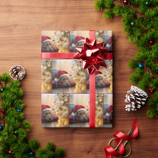 Papier Cadeau Christmas Weimaraner Dog By a Tree (Cadeau de vacances)