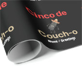 Papier Cadeau Cinco de Couch-o Chapeau Télécommande Drôle (Coin rond)