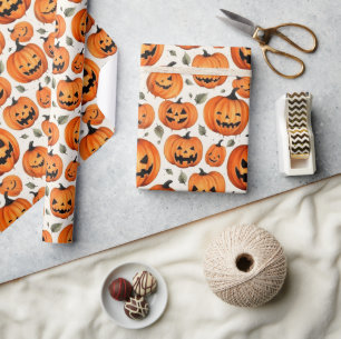 Papier Cadeau Citrouilles éffrayants sculptés et feuilles d'auto