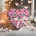 Papier Cadeau Coeurs d'aquarelle envoûtants | Motif pois<br><div class="desc">Parfait pour les mariages, les douches nuptiales, les baby showers, les anniversaires, la Saint-Valentin et d'autres occasions spéciales qui demandent un mélange d'élégance ultra-féminine et de charme ludique, ce coeur d'aquarelle enchanteur et motif pois est garanti pour captiver et ravir les destinataires de tous les âges. Son design délicat apporte...</div>