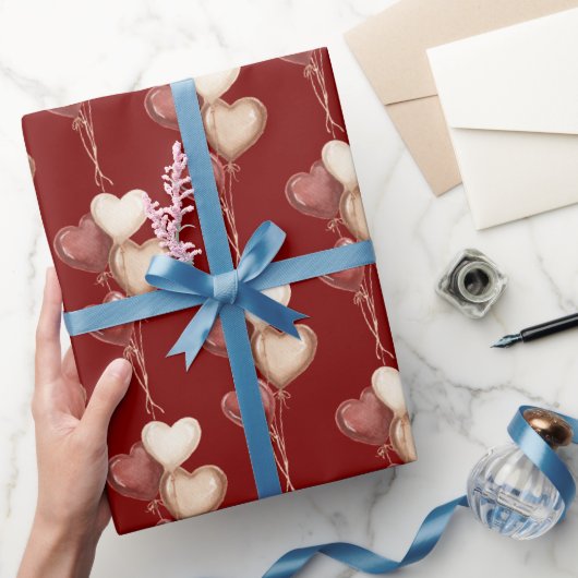 Papier Cadeau Cœurs de ballons rouges crème Amour  (Cadeaux)