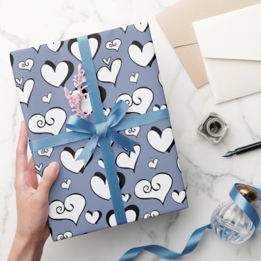 Papier cadeau coeurs gris (Cadeaux)