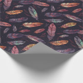 Papier Cadeau Colorful Feather Pattern on Black Background (Coin)