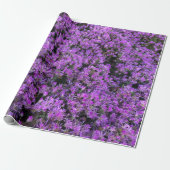 Papier Cadeau Conception florale en violet (Déroulé)