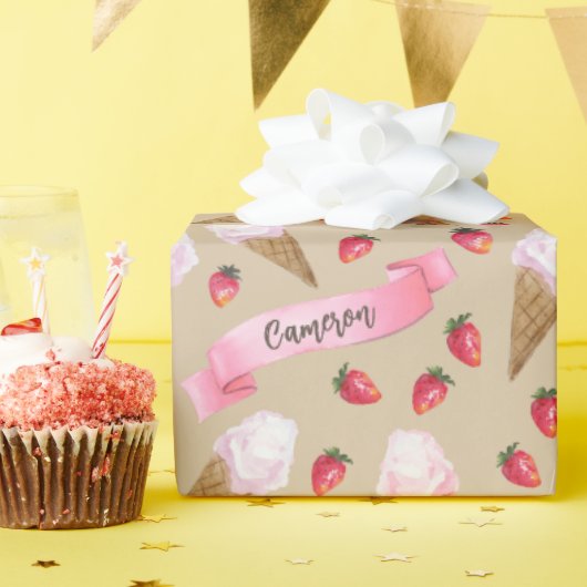 Papier Cadeau Cône de crème glacée à la fraise illustrée à la ma (Fête d'anniversaire)