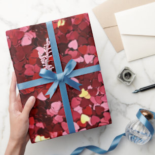 Papier Cadeau Confettis coeurs roses rouges