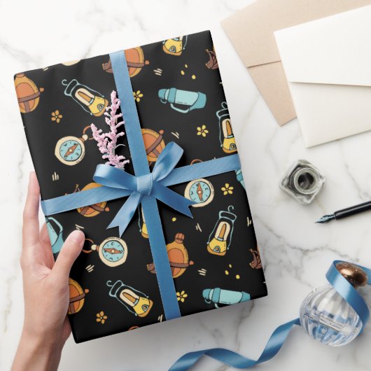 Papier Cadeau cool camping carrelé motif fête (Cadeaux)