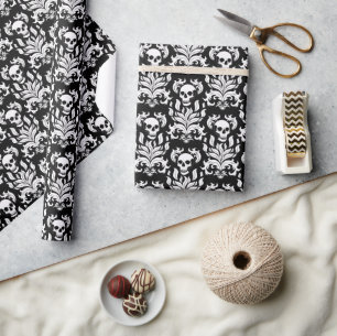 Papier Cadeau Crâne flamme Damas en blanc foncé sur noir