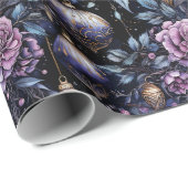 Papier Cadeau Crânes floraux roses et violets de Noël gothiques (Coin rond)